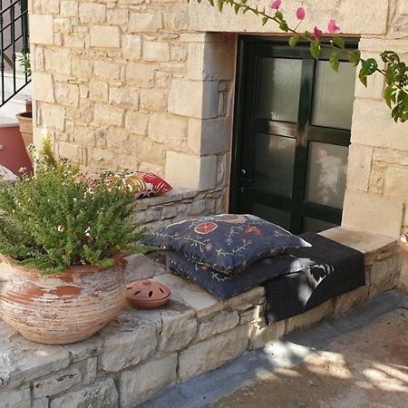 Ferienwohnung Arismari Moírai Exterior foto