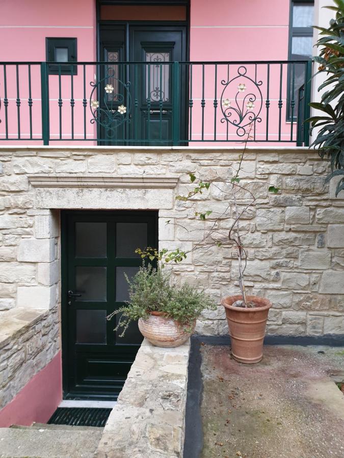 Ferienwohnung Arismari Moírai Exterior foto